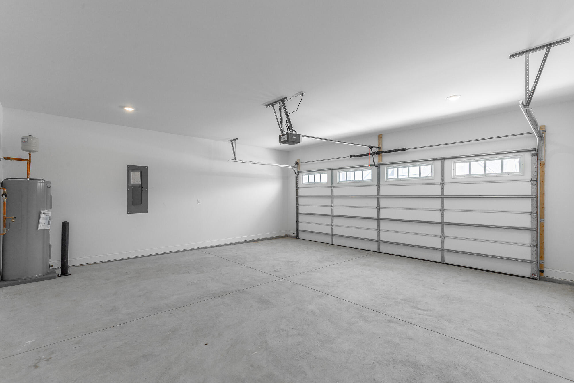 1037 Silverpine Drive Chattanooga, TN 37421 - Photo 51 of 59 Double Car Garage