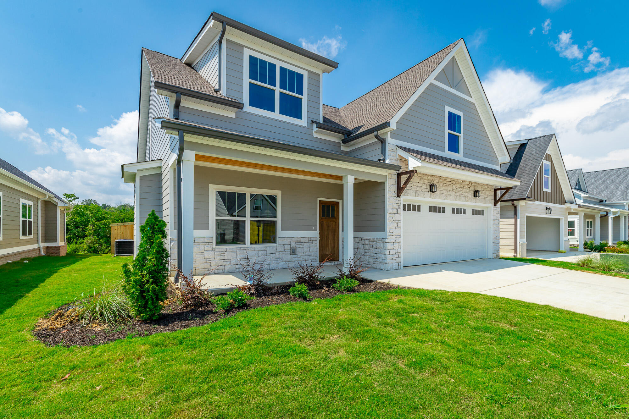 1037 Silverpine Drive Chattanooga, TN 37421 - Photo 8 of 59 Front View