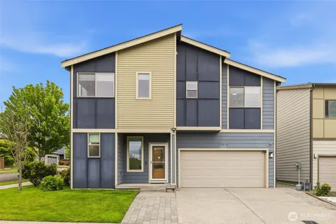 $778,000 | 22509 Southeast 283rd Street, Maple Valley, WA 98038