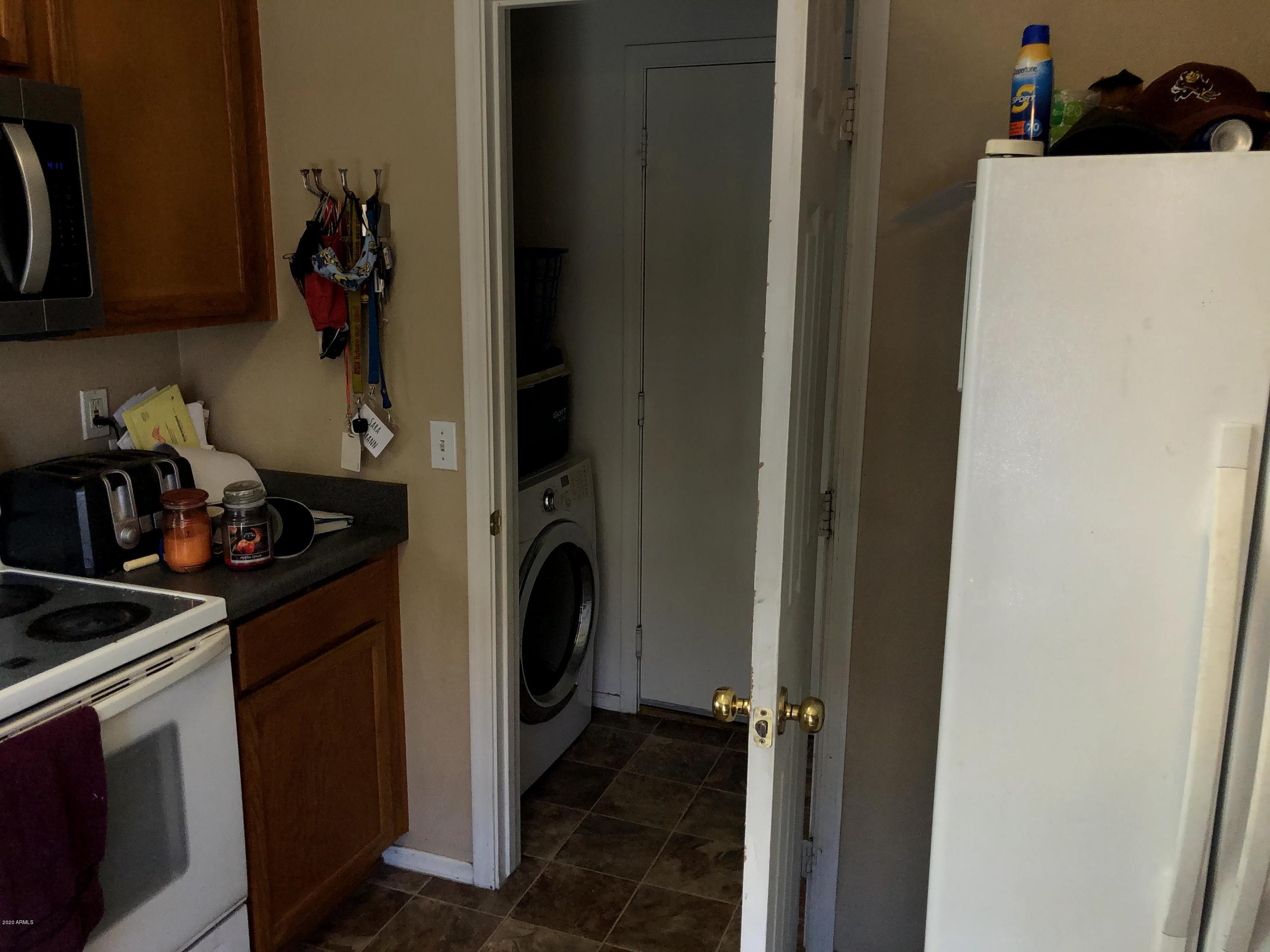 3257 South Chaparral Road Apache Junction, AZ 85119 - Photo 7 of 15 Laundry