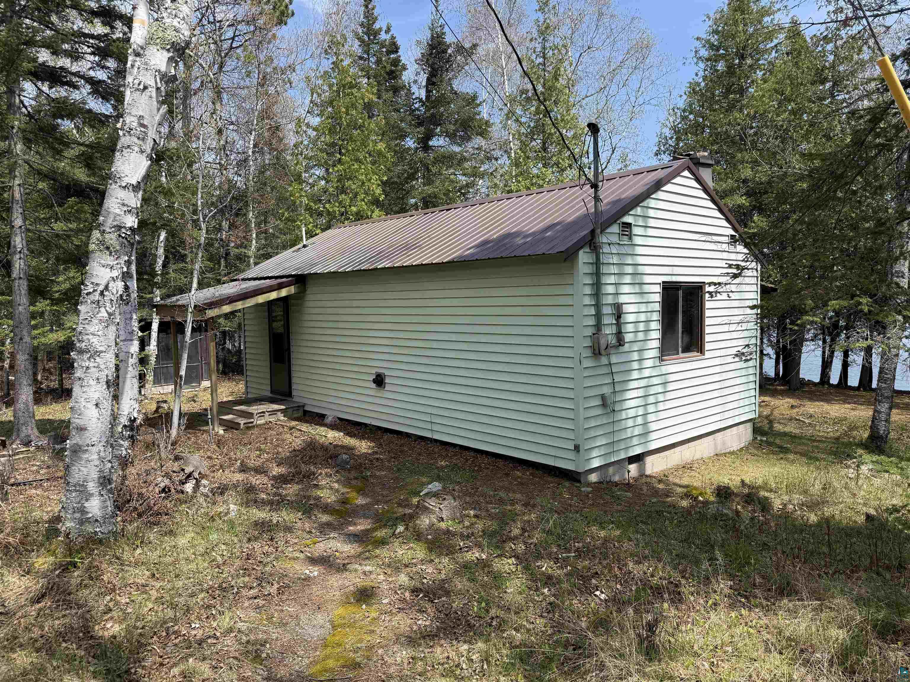 1342 Walsh Road Ely, MN 55731 - Photo 9 of 20 Power in.