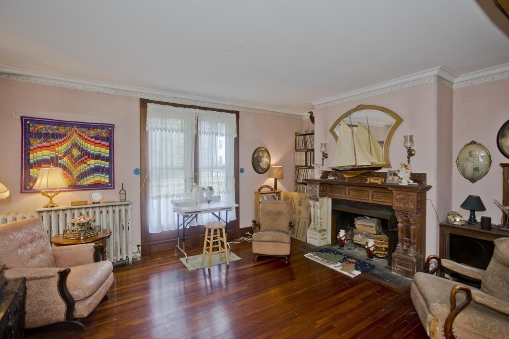 2 Crescent Hill Springfield, MA 01105 - Photo 22 of 42