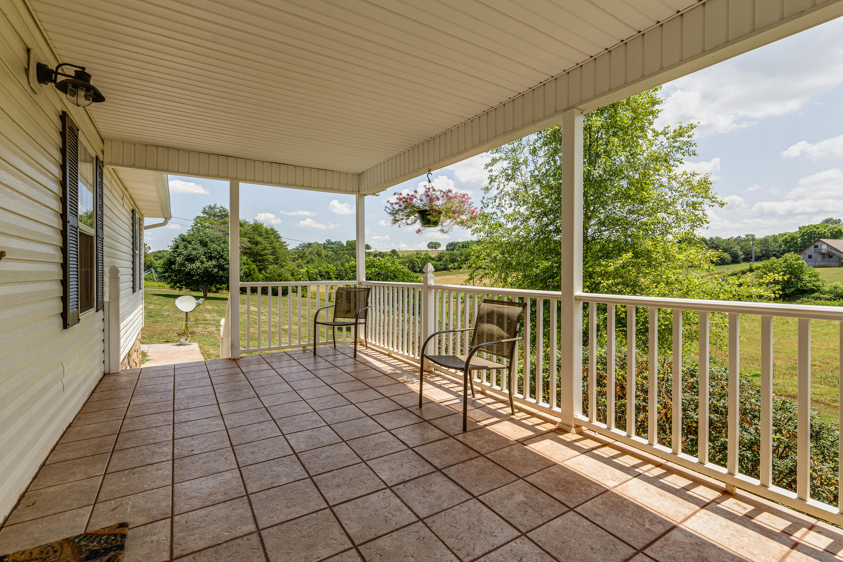 3625 Brooks Road Greenback, TN 37742 - Photo 3 of 18 FRONT DECK 2