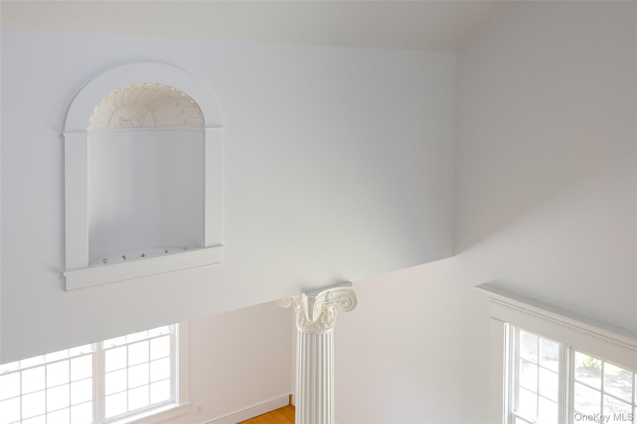 46 Hoxie Road Millbrook, NY 12545 - Photo 19 of 30 Architectural detail in Primary Bedroom