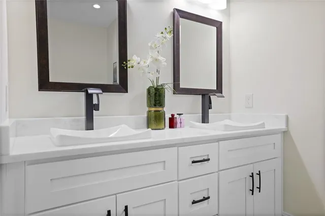 $5,500 | 2415 West Rugby Avenue, Atlanta, GA 30337