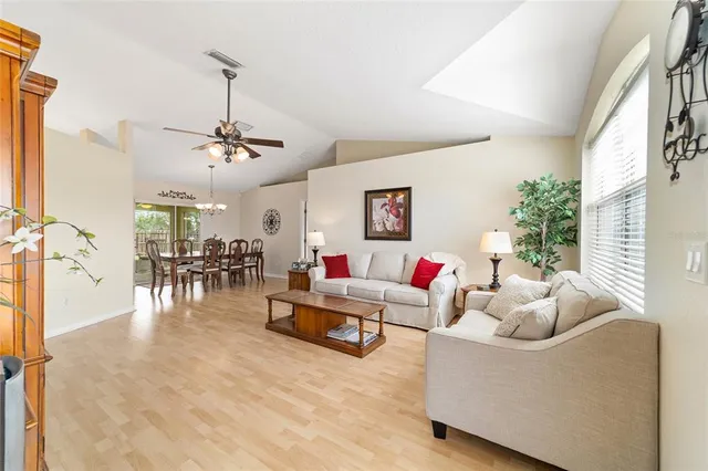 $315,000 | 393 Northeast 58th Street, Ocala, FL 34479