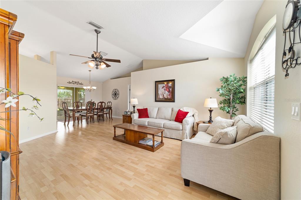 393 Northeast 58th Street Ocala, FL 34479 - Photo 4 of 47