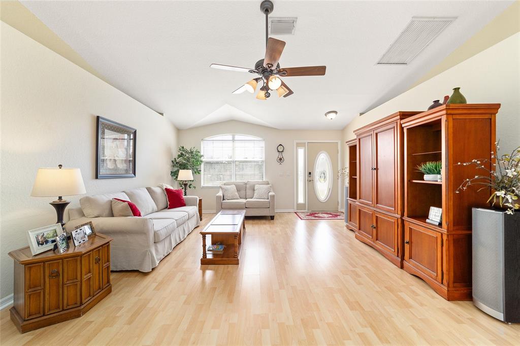 393 Northeast 58th Street Ocala, FL 34479 - Photo 7 of 47