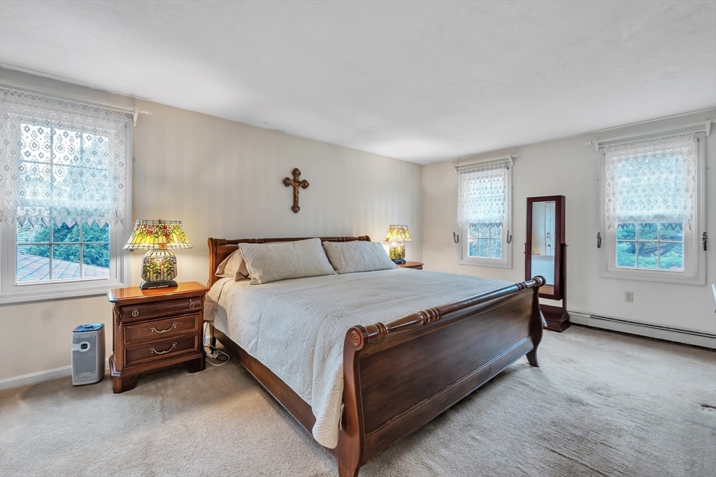 143 Charlton Road Dudley, MA 01571 - Photo 24 of 42