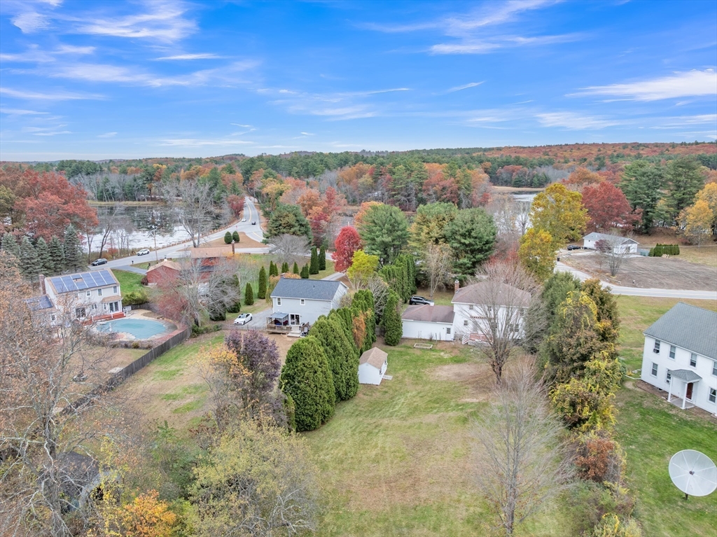 143 Charlton Road Dudley, MA 01571 - Photo 5 of 42