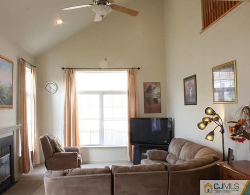 23 Champlain Road Monmouth Junction, NJ 08852 - Photo 2 of 6 Gallery Image 2