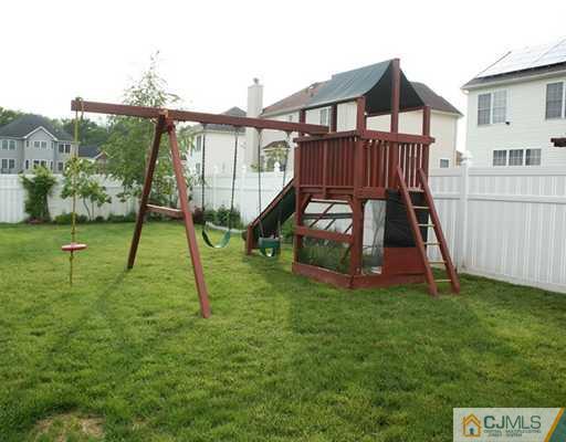 23 Champlain Road Monmouth Junction, NJ 08852 - Photo 6 of 6 Gallery Image 6