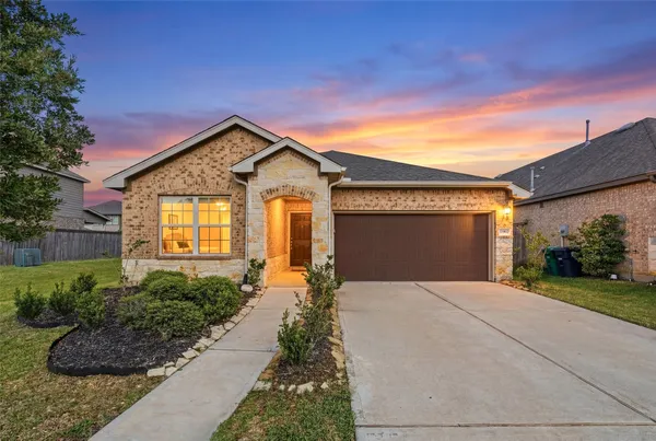 $2,150 | 11502 Harmony Summit Trace, Richmond, TX 77406