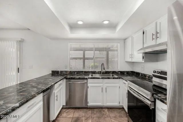 $1,900 | 4141 West Diana Avenue, Phoenix, AZ 85051