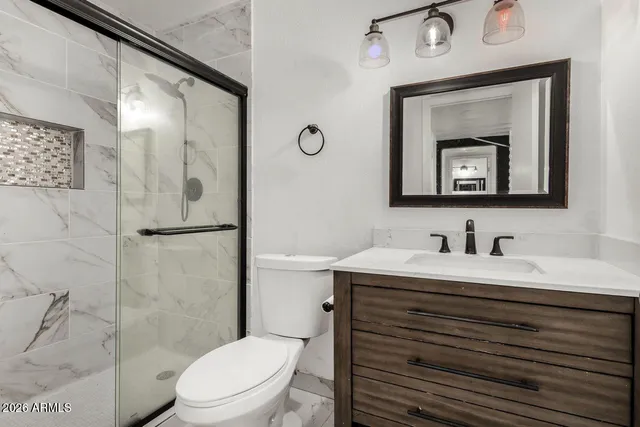 $1,900 | 4141 West Diana Avenue, Phoenix, AZ 85051