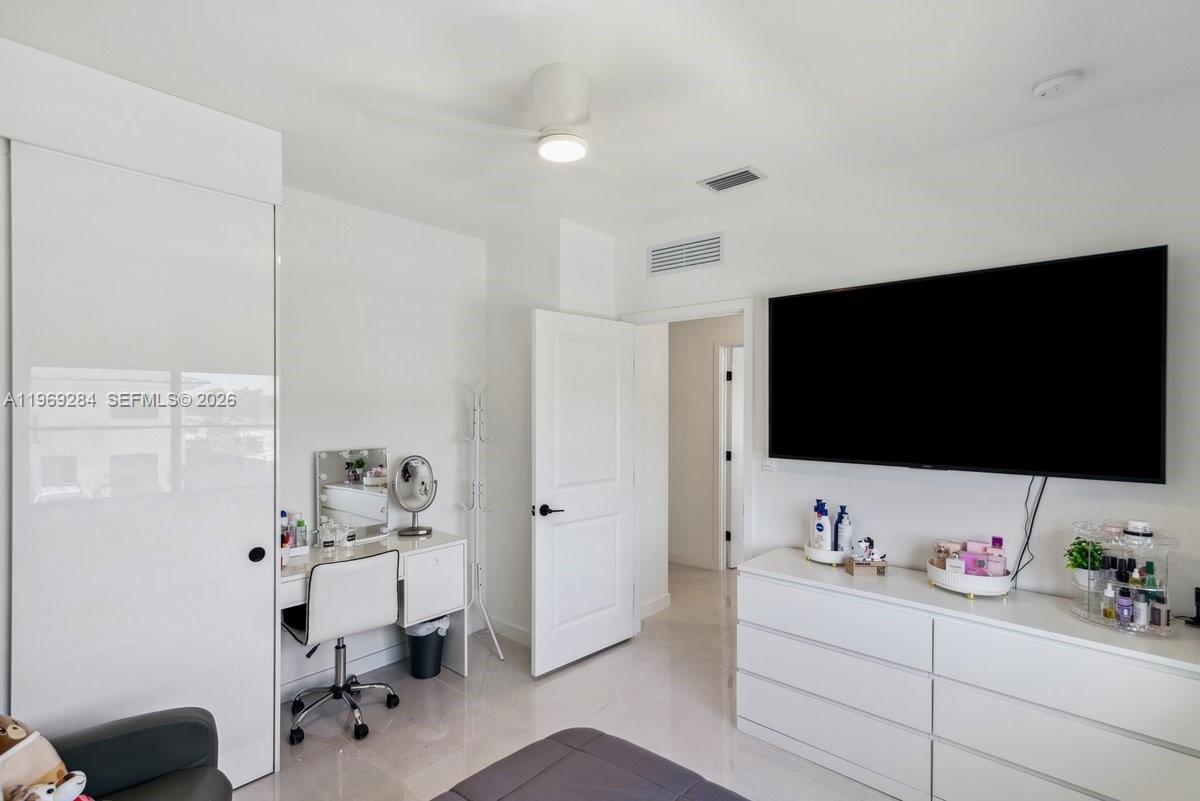 1396 Northwest 3rd Street Florida City, FL 33034 - Photo 25 of 34