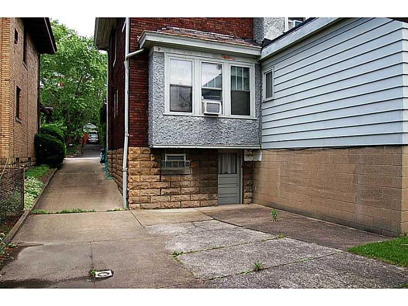 5644 Marlborough Road Pittsburgh, PA 15217 - Photo 21 of 25 Exterior Back.