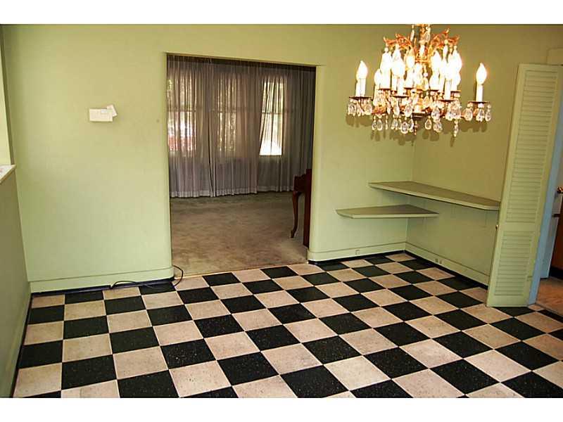 5644 Marlborough Road Pittsburgh, PA 15217 - Photo 9 of 25 Dining Room.