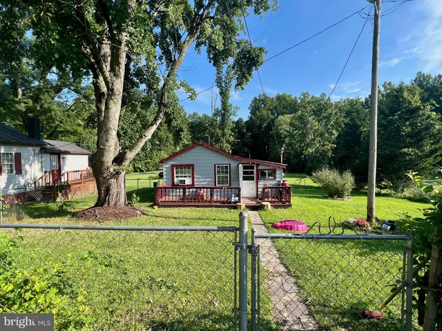 $775,000 | 17046 Lee Highway, Amissville, VA 20106