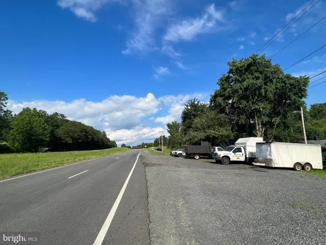 $775,000 | 17046 Lee Highway, Amissville, VA 20106