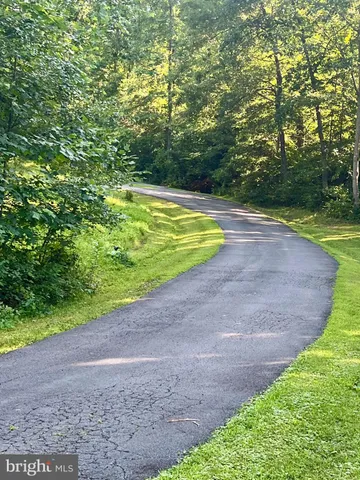 $775,000 | 17046 Lee Highway, Amissville, VA 20106