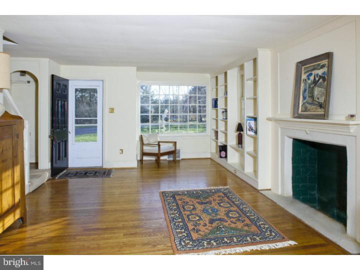 1707 Old Mill Road Bethlehem, PA 18015 - Photo 5 of 7 Gallery Image 5