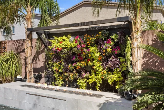 $8,500 | 8620 Grove Mill Court, Las Vegas, NV 89139