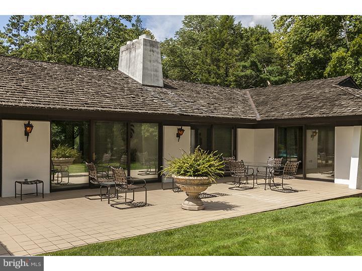 119 Tunbridge Road Haverford, PA 19041 - Photo 20 of 23 Patio
