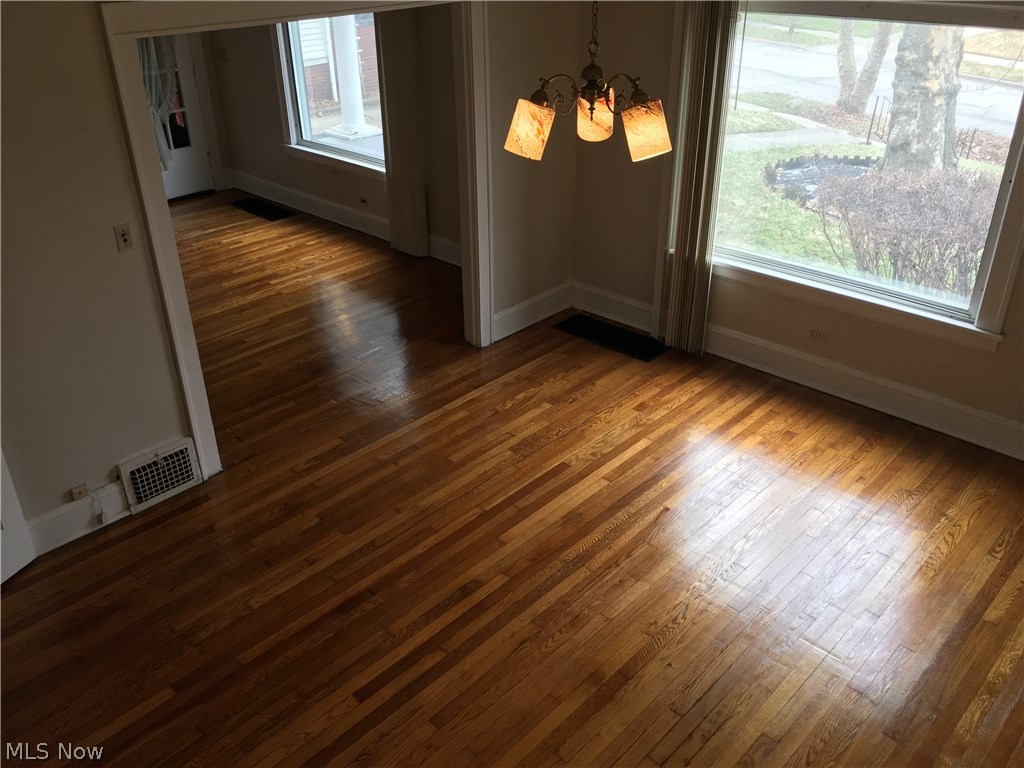 2035 Brunswick Road East Cleveland, OH 44112 - Photo 6 of 23
