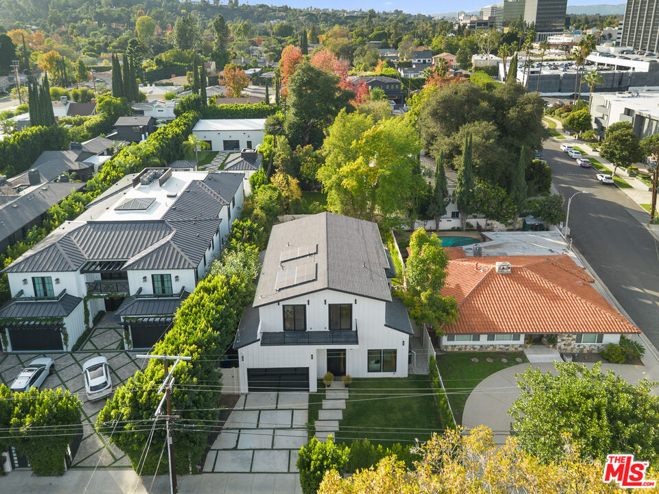 4535 Haskell Avenue Encino, CA 91436 - Photo 72 of 73