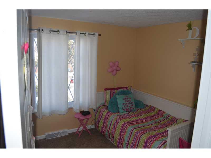 3459 Cedar Ridge Road Allison Park, PA 15101 - Photo 13 of 18 Bedroom.