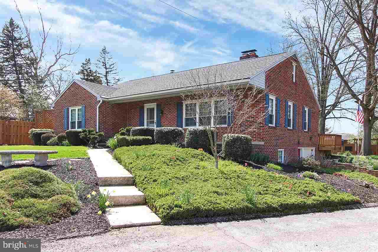 2330 Derry Road York, PA 17408 - Photo 1 of 27