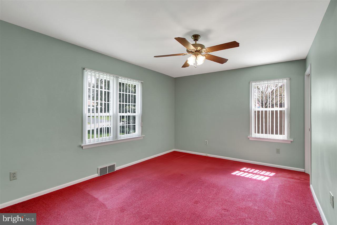 2330 Derry Road York, PA 17408 - Photo 12 of 27