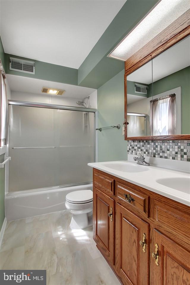 2330 Derry Road York, PA 17408 - Photo 14 of 27