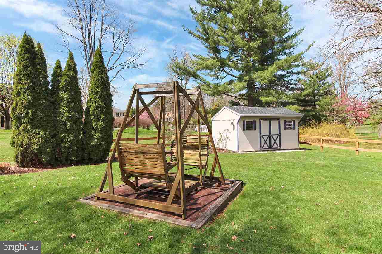 2330 Derry Road York, PA 17408 - Photo 24 of 27