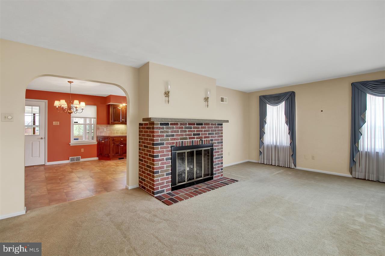2330 Derry Road York, PA 17408 - Photo 8 of 27
