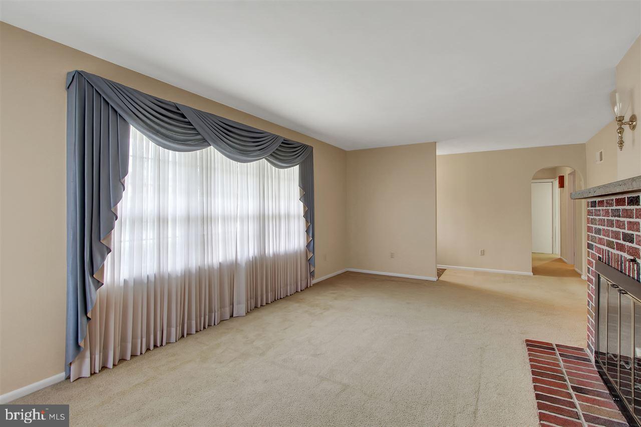 2330 Derry Road York, PA 17408 - Photo 9 of 27