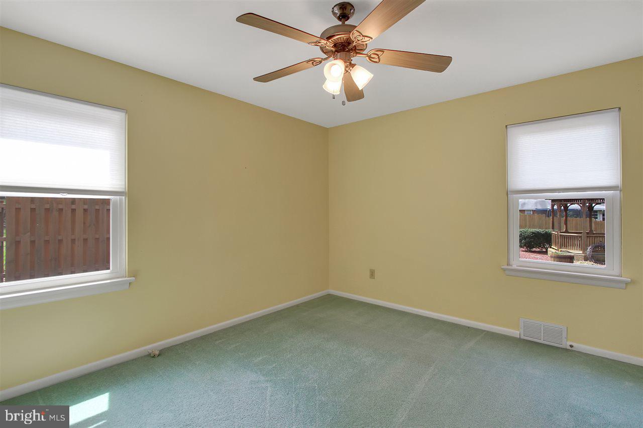 2330 Derry Road York, PA 17408 - Photo 10 of 27