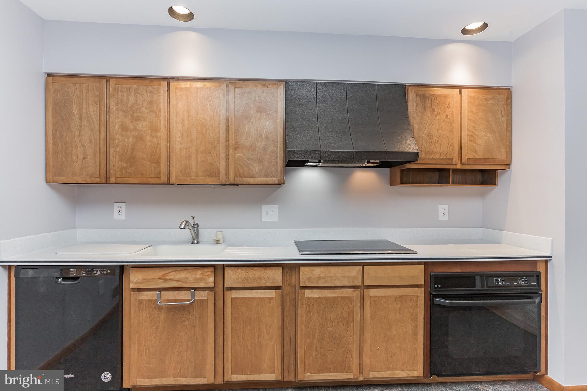 9008 Seven Locks Road Bethesda, MD 20817 - Photo 11 of 34