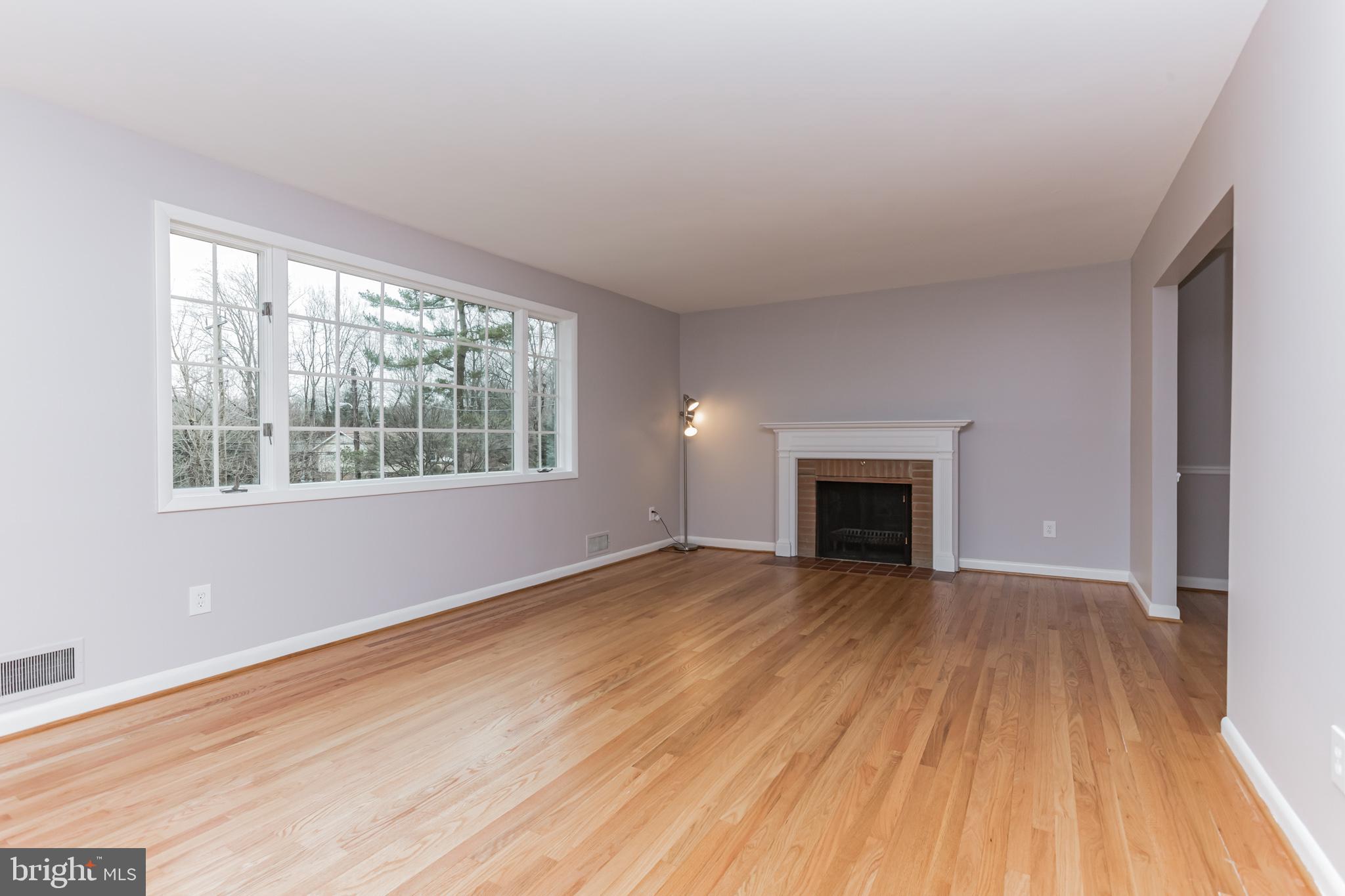 9008 Seven Locks Road Bethesda, MD 20817 - Photo 4 of 34