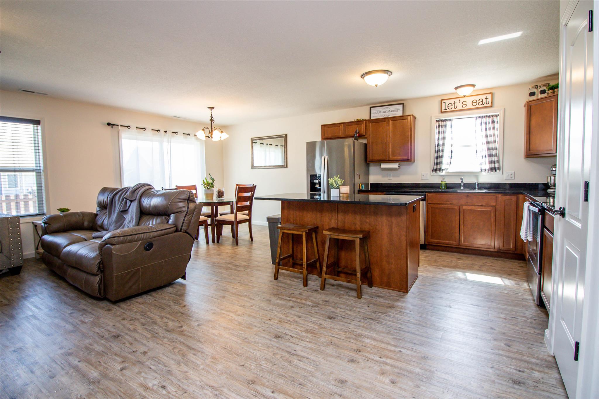 2274 Blue Spring Run Fort Wayne, IN 46808 - Photo 13 of 35 Gallery Image 13