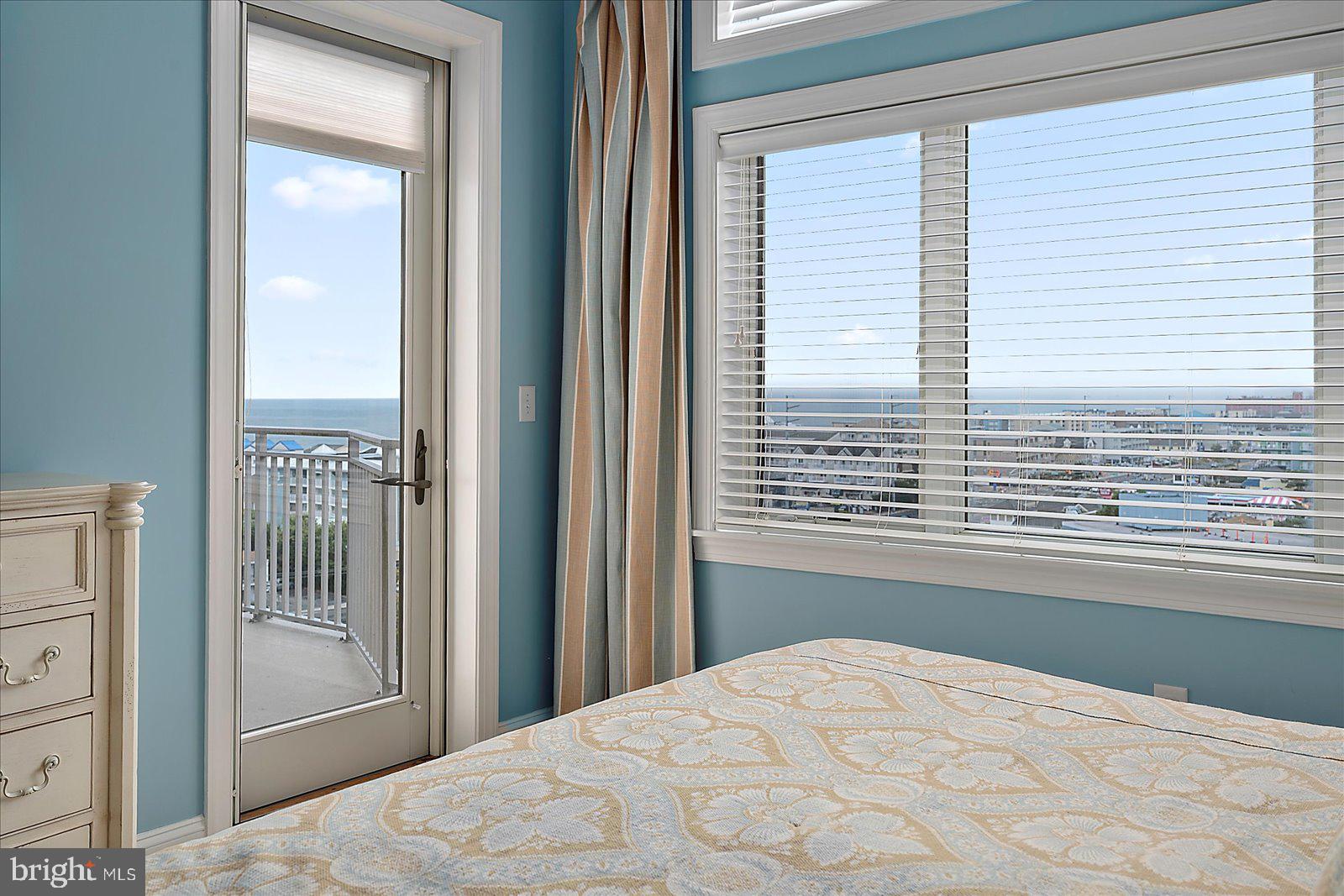 121 81st Street, Unit 907 Ocean City, MD 21842 - Photo 31 of 73 a view of a bedroom and a window