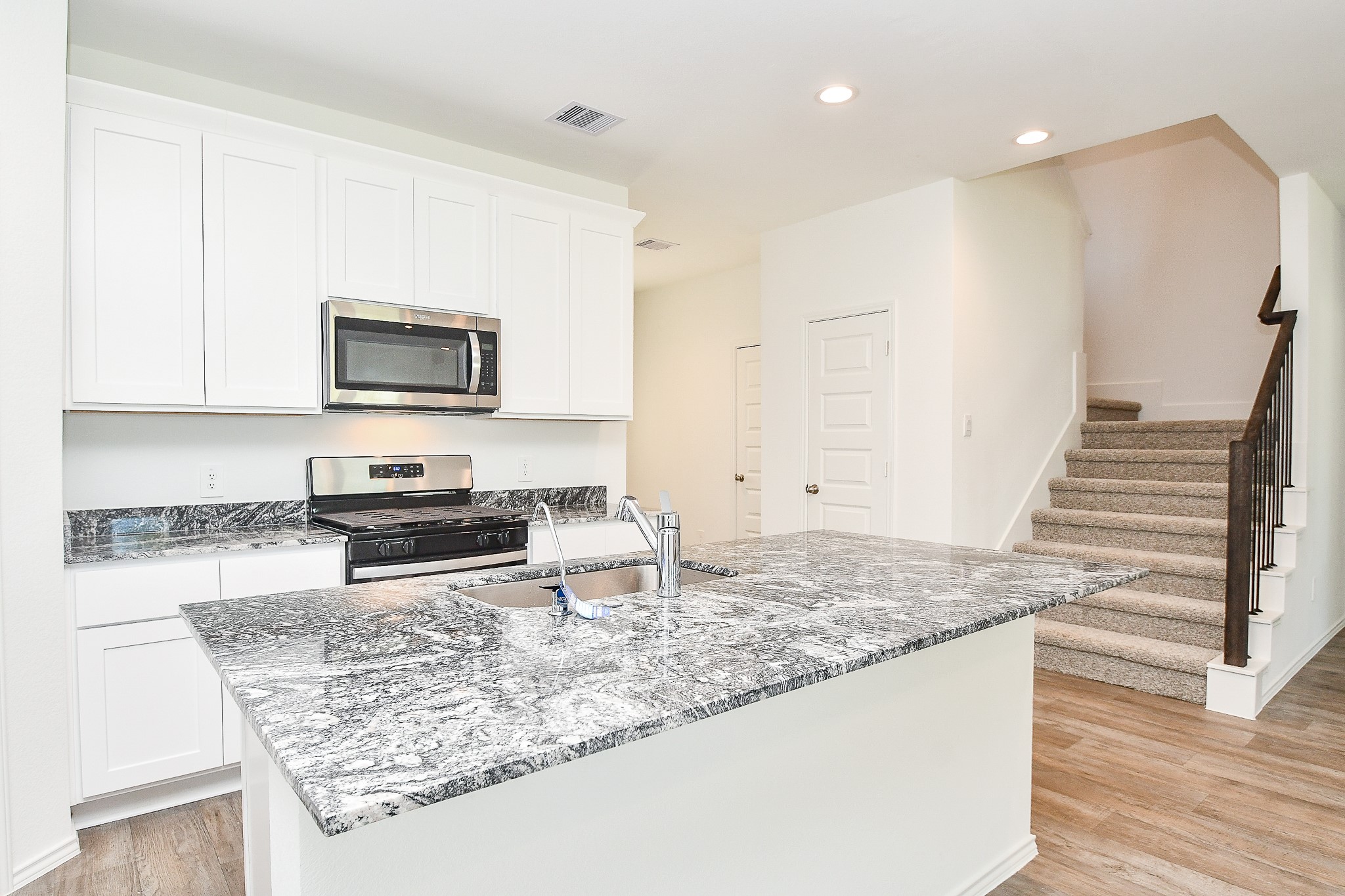 2720 Bryan Grv Lane Rosenberg, TX 77469 - Photo 11 of 32