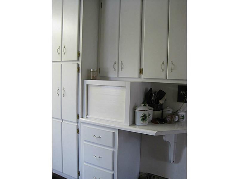 491 Markle Road Apollo, PA 15613 - Photo 7 of 16 Kitchen.