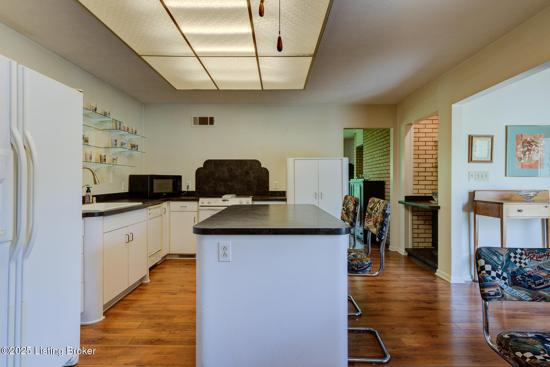 9210 Fairground Road Louisville, KY 40291 - Photo 14 of 43 GSP-9210 Fairground Rd-12