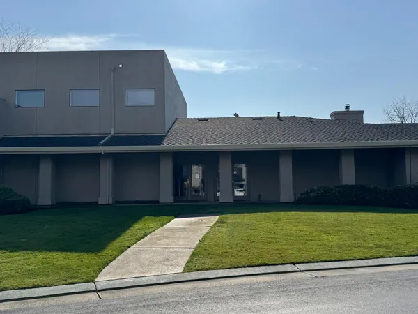 $699,000 | 19042 Pebble Run, Woodbridge, CA 95258