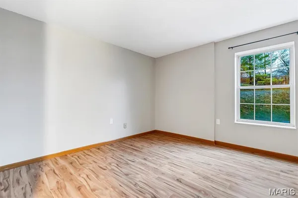 $1,295 | 9608 Bent Pine Drive, Unit J, St. Louis, MO 63126