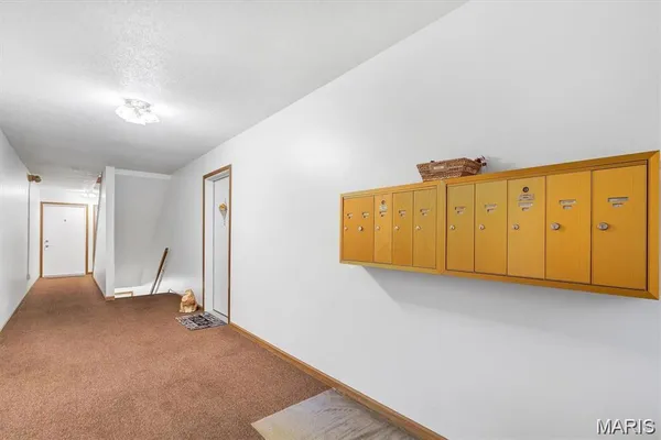 $1,295 | 9608 Bent Pine Drive, Unit J, St. Louis, MO 63126