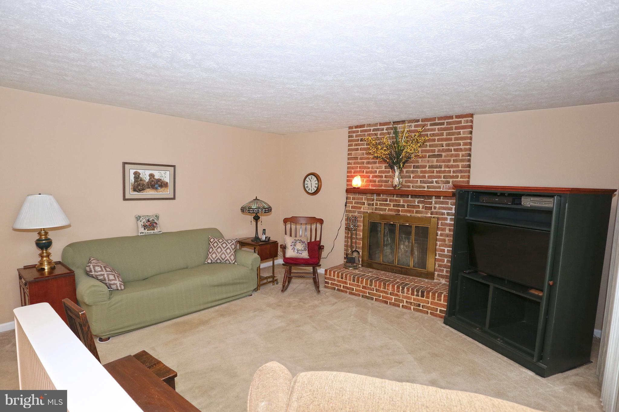310 Paradise Road Aberdeen, MD 21001 - Photo 8 of 28 Family Room