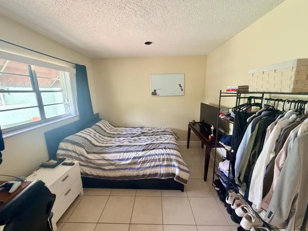 $325,000 | 11071 Northwest 7th Street, Unit 10415, Miami, FL 33172